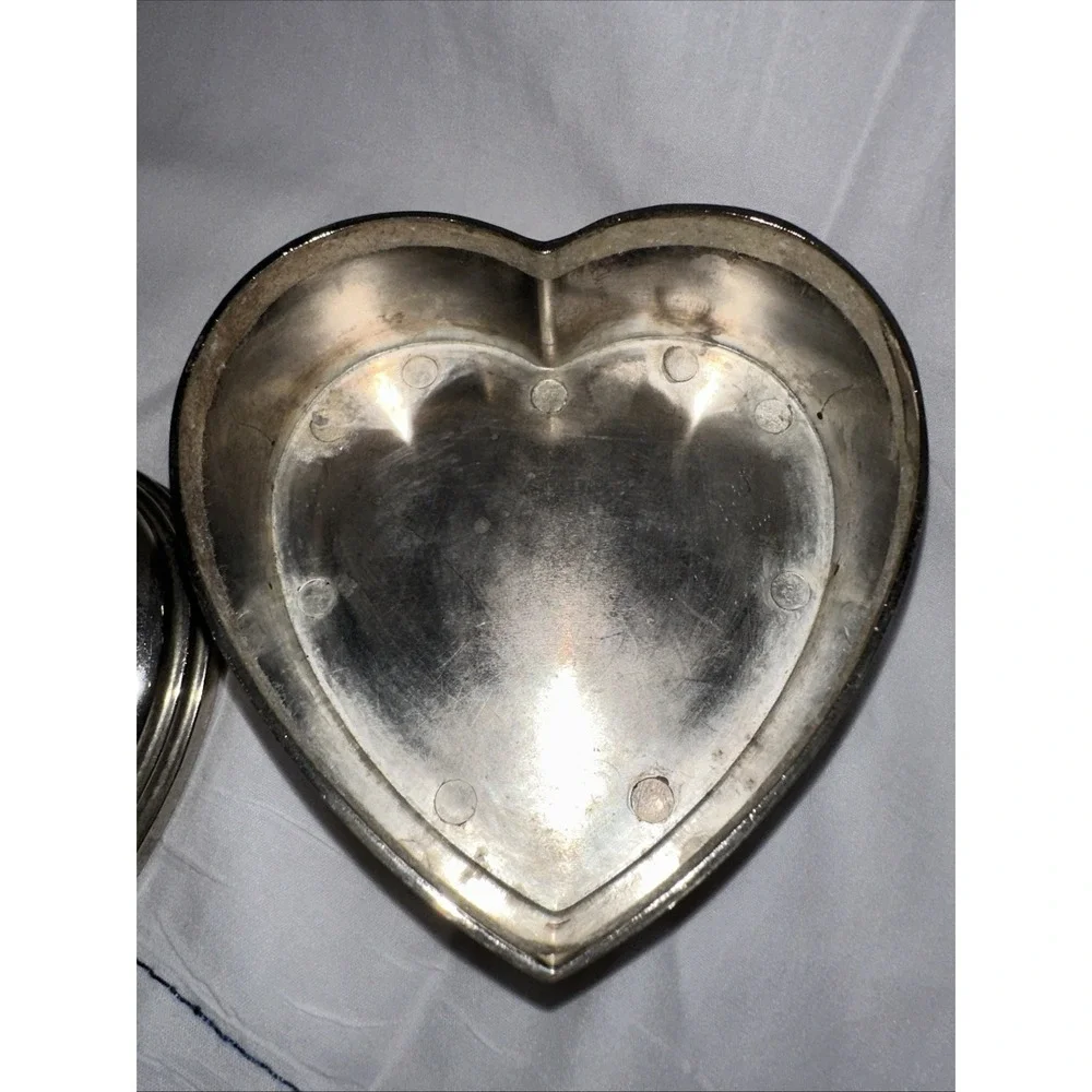 Silver Plated Lino‎ Heart Shaped Vintage Jewellery Box - Trinket